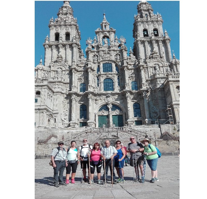 Las familias de Aspar “La Besana” llegaron a Santiago de Compostela